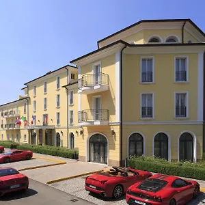4* Hotel Palace